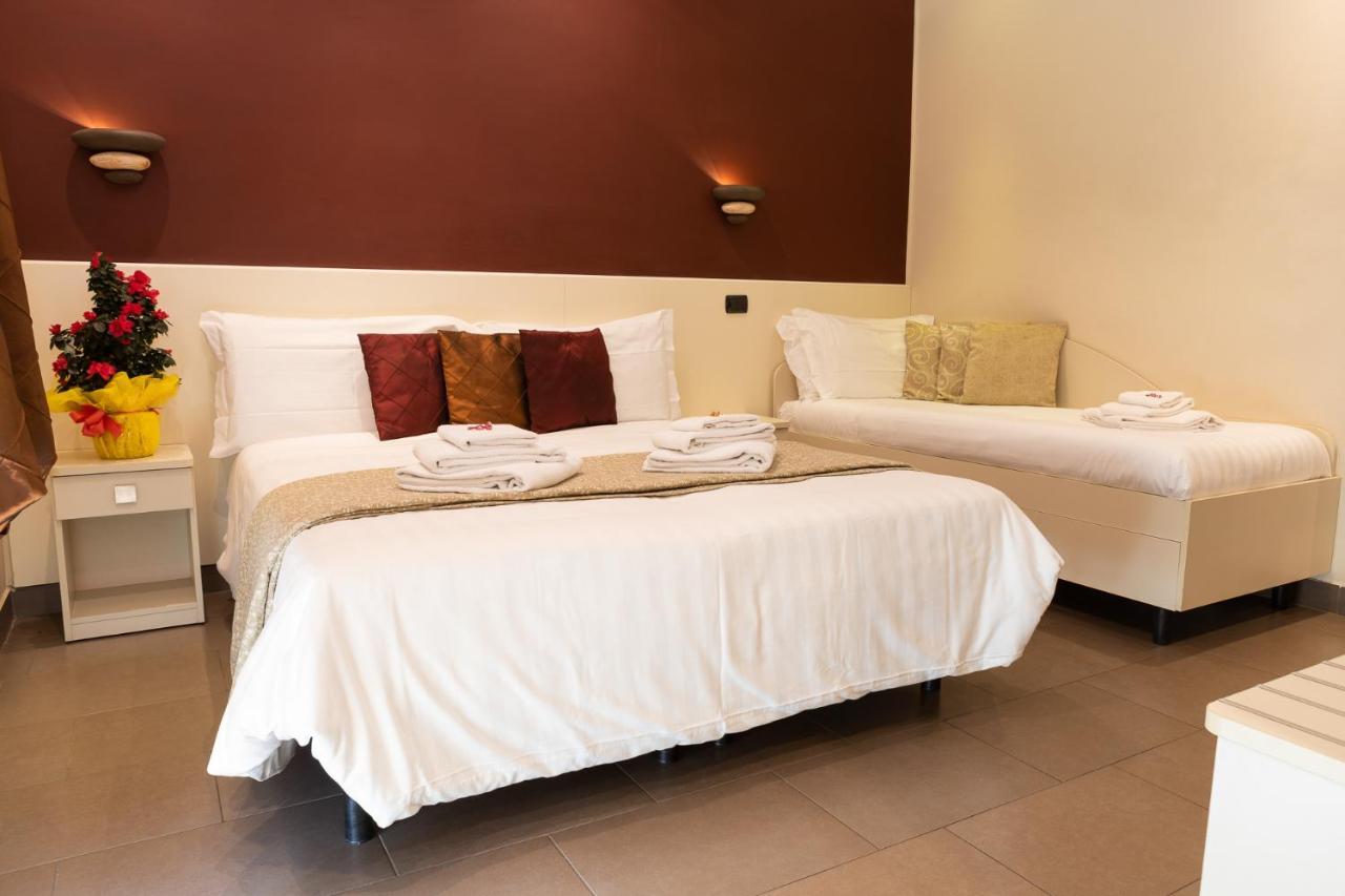 Il Piccolo Piacenza Otel Dış mekan fotoğraf
