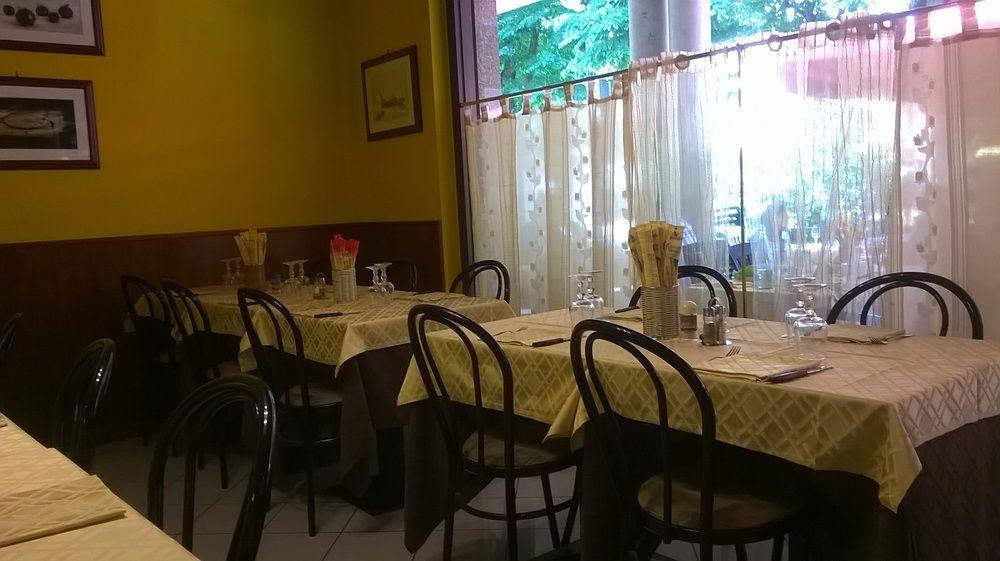 Il Piccolo Piacenza Otel Dış mekan fotoğraf